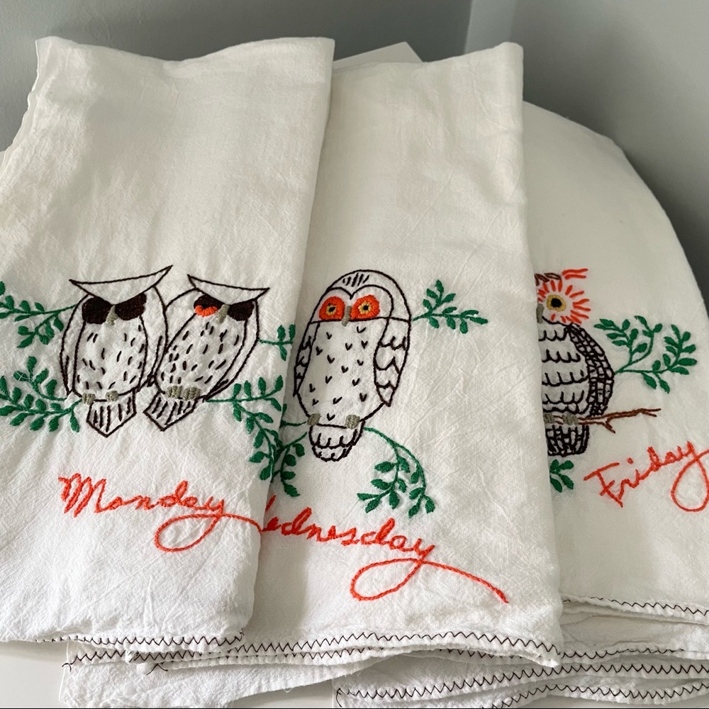 Vintage White Owl Embroidered Kitchen Towels